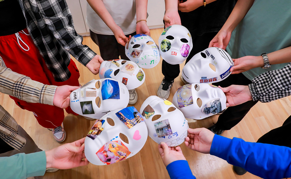 “艺术疗愈”工作坊