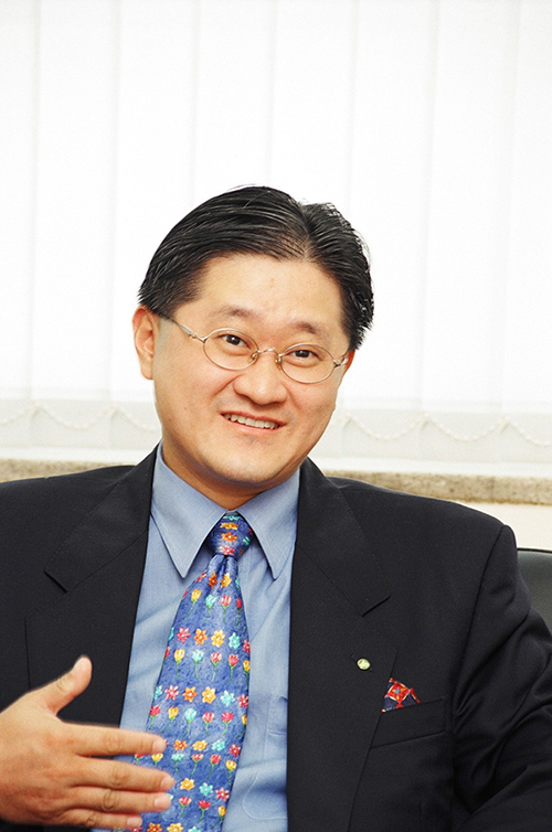 ソギョンベ代表理事会長1997年就任当時