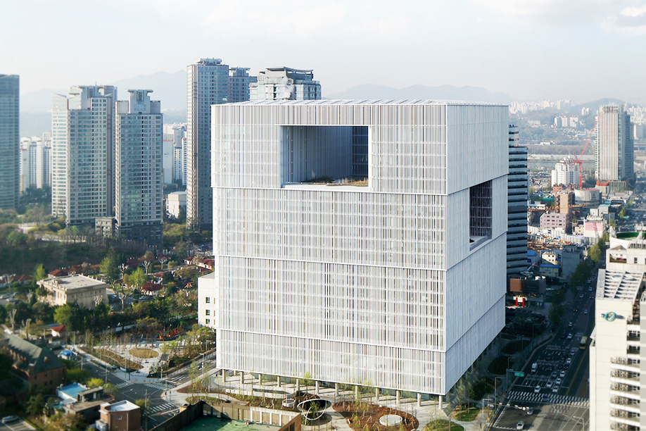 アモーレパシフィック本社 世界最高権威の建築アワーズ受賞 アモーレパシフィック